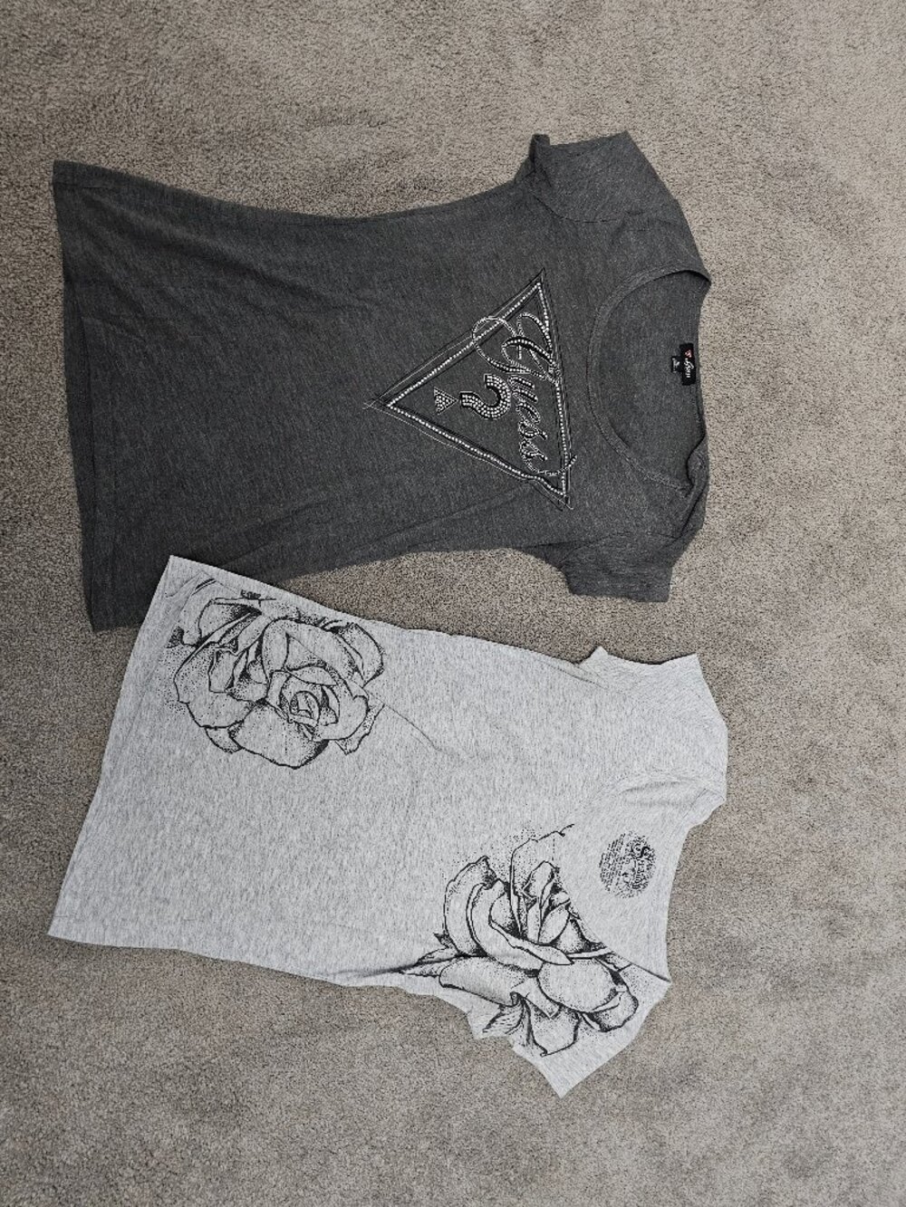 Guess & Stranded T-shirts - Lot of 2